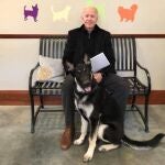 Joe Biden junto a su perro Major