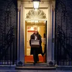 Dominic Cummings no perdona a Boris Johnson su humillante despido de Dowining Street en noviembre de 2020