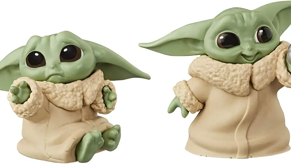 Muñeco de Baby Yoda divertido