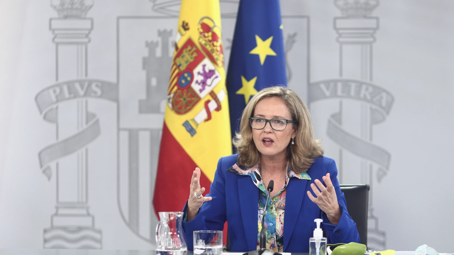 La vicepresidenta y ministra de Asuntos Económicos y Digitalización, Nadia Calviño, comparece en rueda de prensa posterior al Consejo de ministros