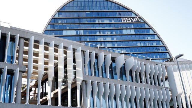 La Ciudad BBVA, sede corporativa del Grupo Banco Bilbao Vizcaya Argentaria en España