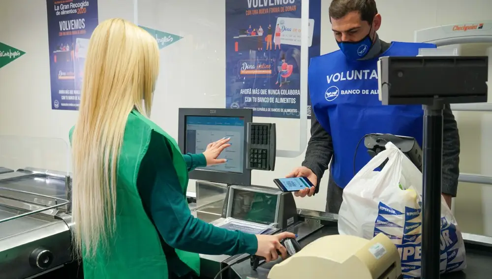 El Corte Inglés se vuelca con la "Gran Recogida"