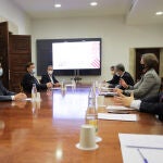 El presidente Puig con los consellers Soler, Climent y España, estudian medidas del apoyo a los sectores económicos