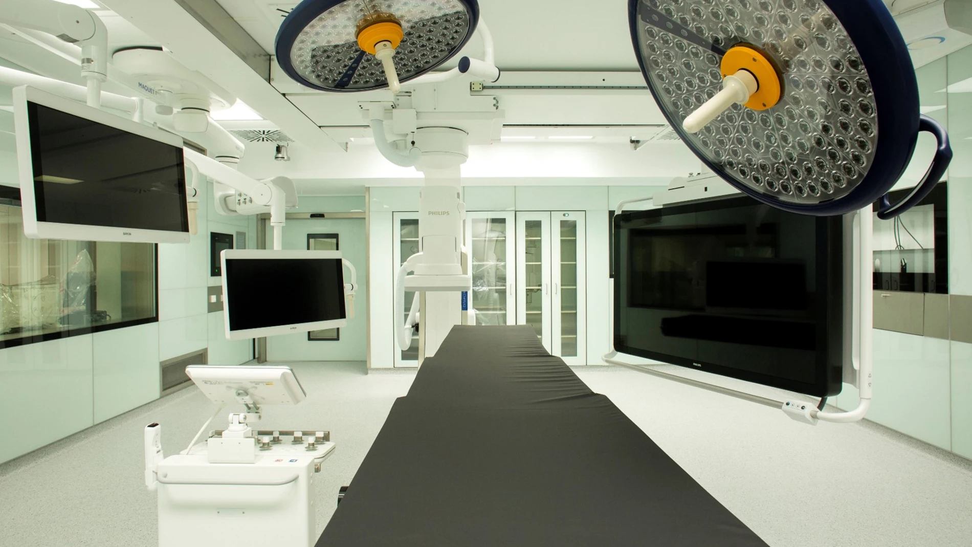 Interior de uno de los quirófanos digitalizados, con tecnología de última generación