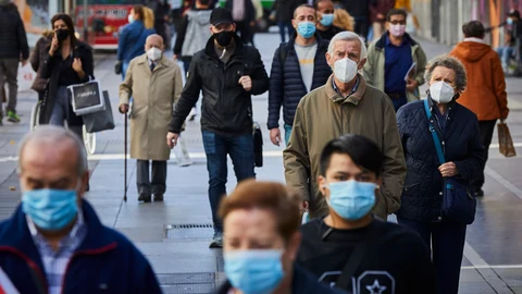 Las mascarillas higiénicas desechables son tan eficaces como las quirúrgicas: 98% de filtración