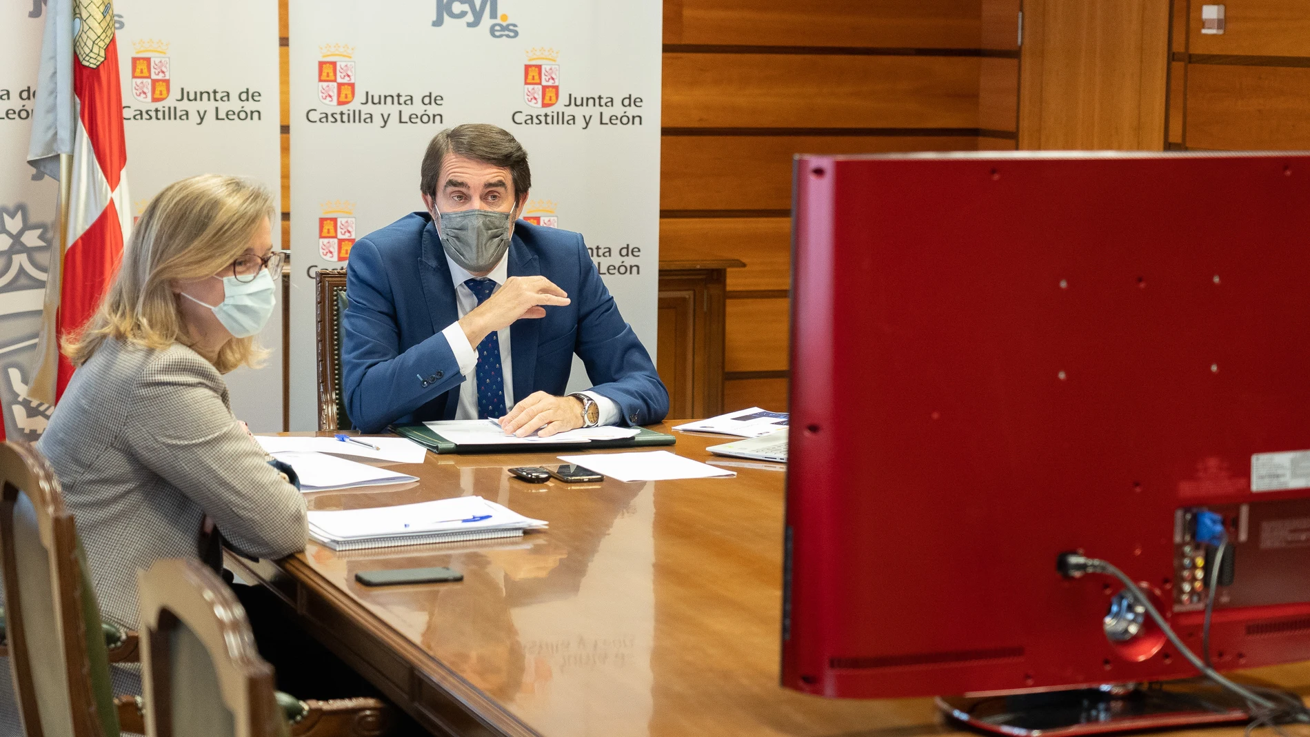 El consejero de Fomento y Medio Ambiente, Juan Carlos Suárez-Quiñones, se reúne con el secretario de Estado Roberto Sánchez Sánchez para suscribir el protocolo