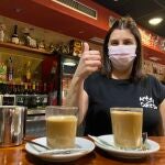 Conchi propietaria del Arte y Café en Ávila