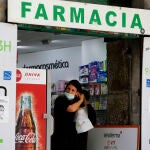 Murcia aboga por realizar test de antígenos en las farmacias pese a la negativa de Sanidad