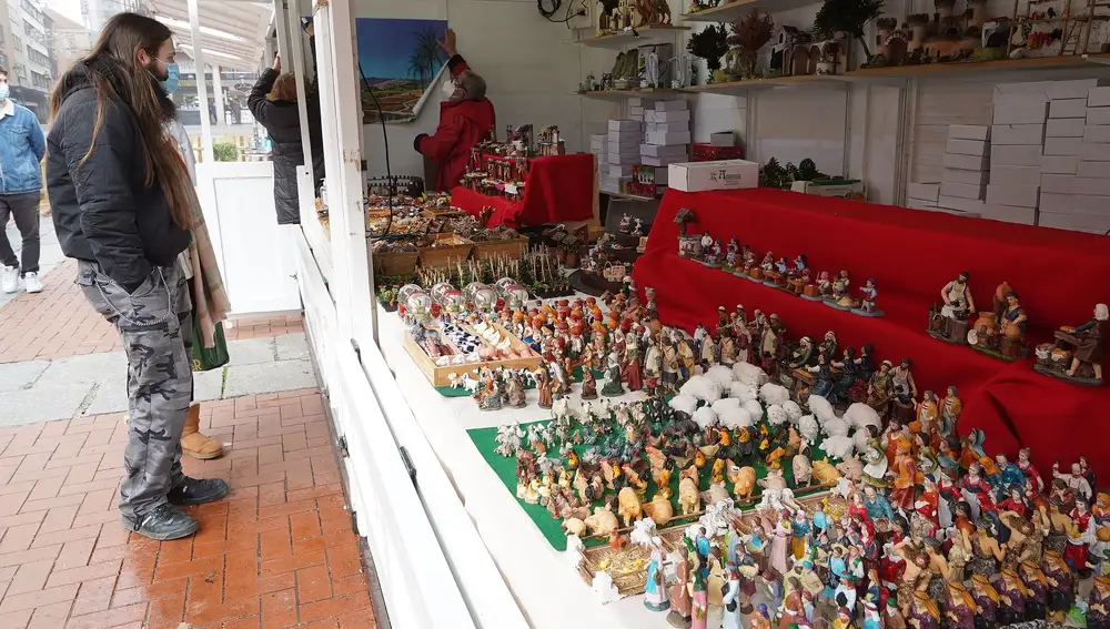 Mercado navideño en la Plaza mayor de Valladolid
