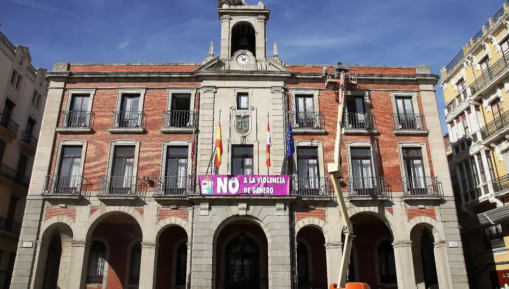 Fachada del edificio municipal del ayuntamiento de Zamora