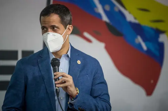 Guaidó pide al Senado francés no reconocer las elecciones del 6-D