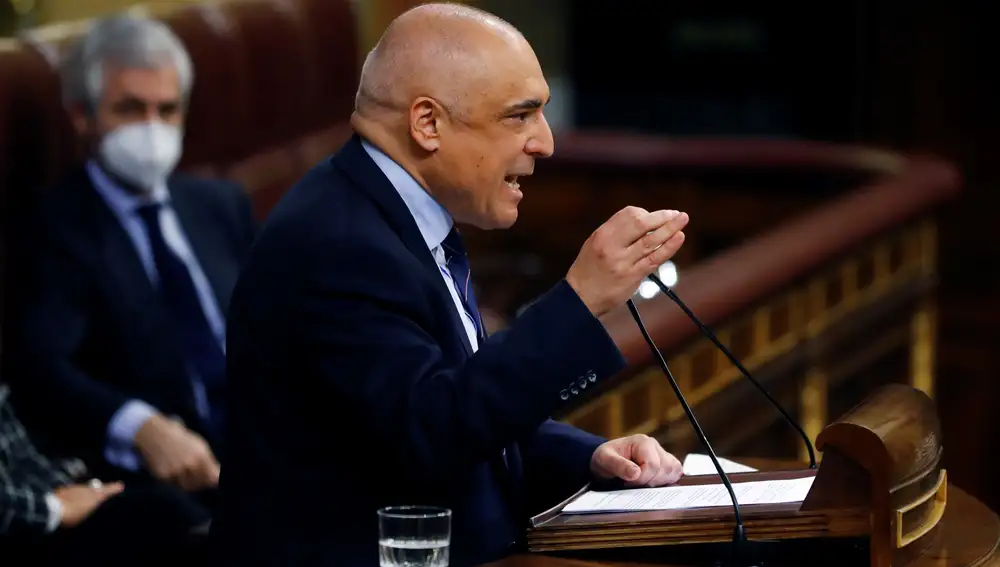 GRAF7718. MADRID, 30/11/2020.- El diputado del PSOE Rafael Simancas interviene en el pleno del Congreso