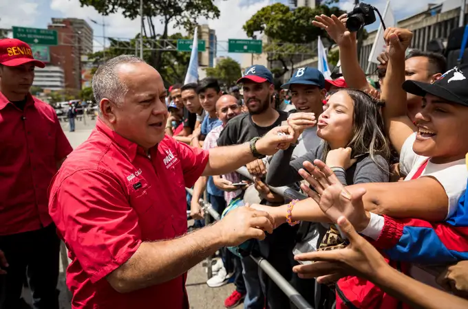 Cabello insulta al Fernández: “Frío, tibio, tonto y pendejo”