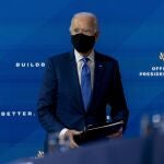 El presidente electo Joe Biden durante una rueda de prensa después de presentar a los miembros de su equipo económico