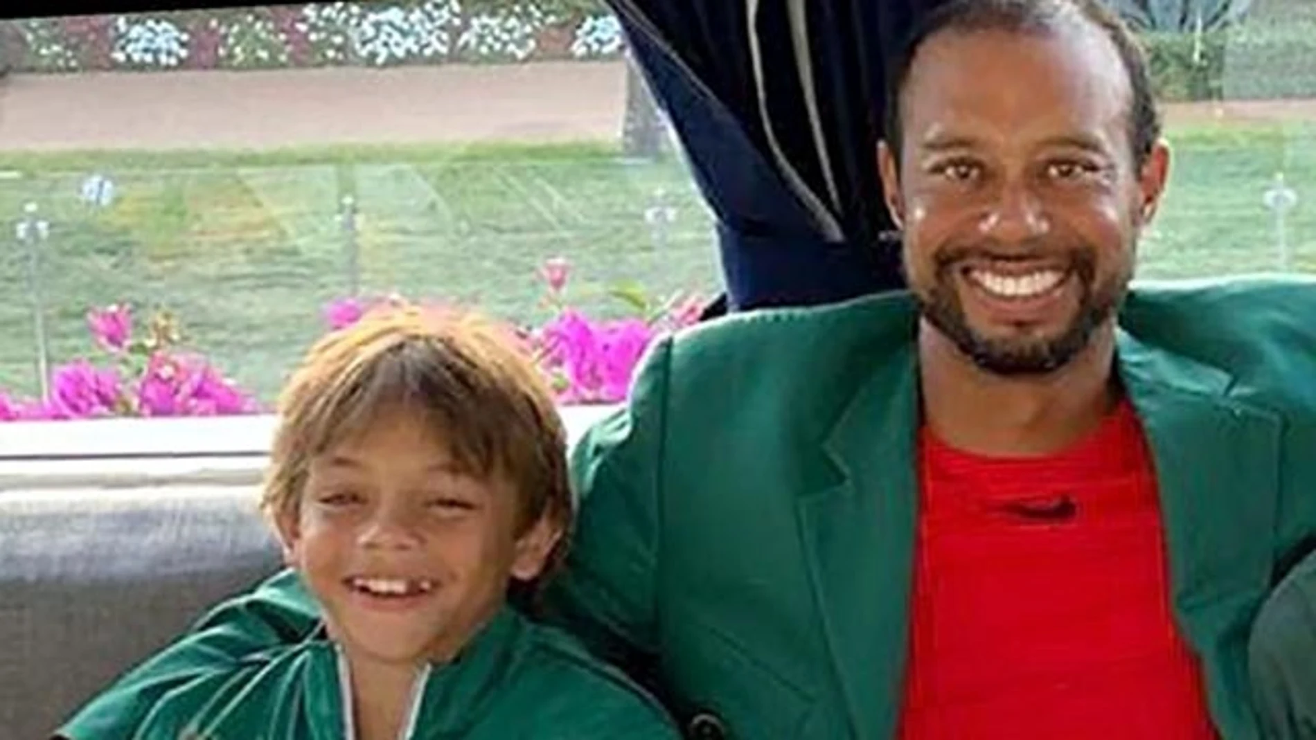 Tiger Woods, con su hijo Charlie