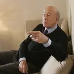 El ex presidente francés Giscard d’Estaing, durante un momento de la entrevista concedida en el hotel Intercontinental de Madrid