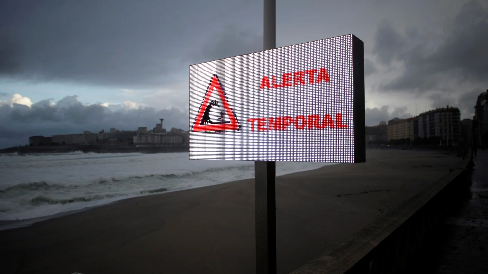 Las rachas de viento rozan los 90 kilómetros por hora en la Comunitat