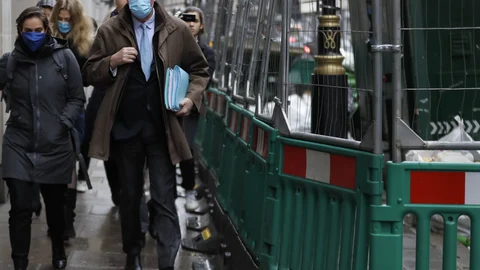 El negociador jefe de la UE, Michel Barnier, ayer, a su llegada a las negociaciones en Londres