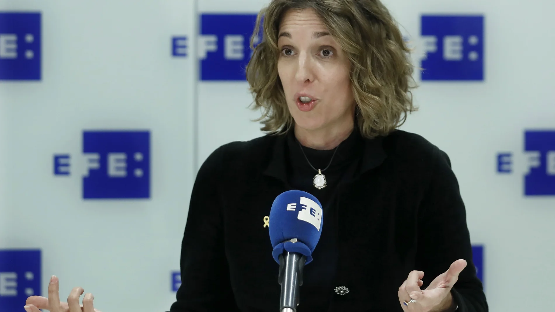 La exconsellera y candidata del PDeCAT a la presidencia de la Generalitat, Àngels Chacón, durante una entrevista con Efe
