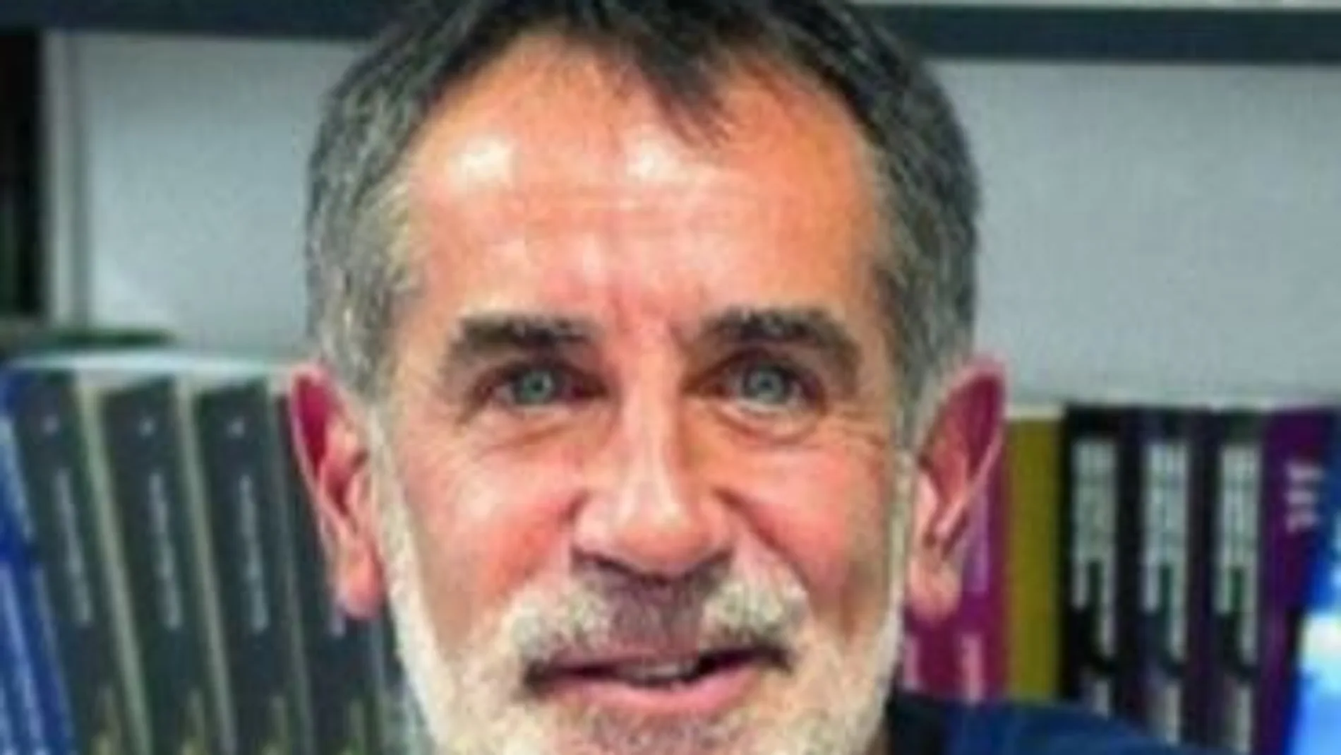 Pablo Lora, escritor y profesor