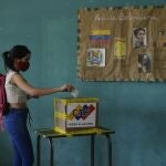 Una votante en Caracas, Venezuela