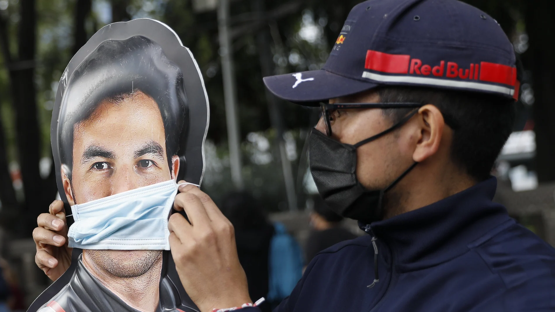 "Checo" Perez hizo declaraciones muy machistas
