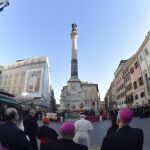 Monumento de la Inmaculada Concepción en la Plaza de España de Roma