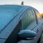 Cómo quitar el hielo del parabrisas