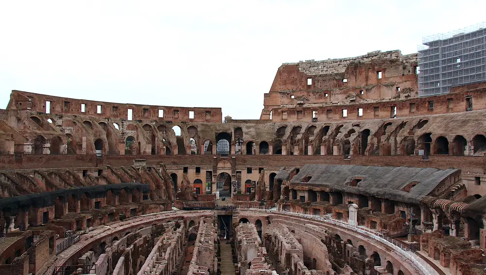 Imagen del Coliseo de Roma del 4 de Diciembre. Cerrado desde el 6 de Noviembre a causa del Covid