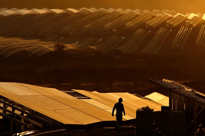 España redobla la renovable: el sol será el rey, la nuclear en el punto de mira y el fin del carbón