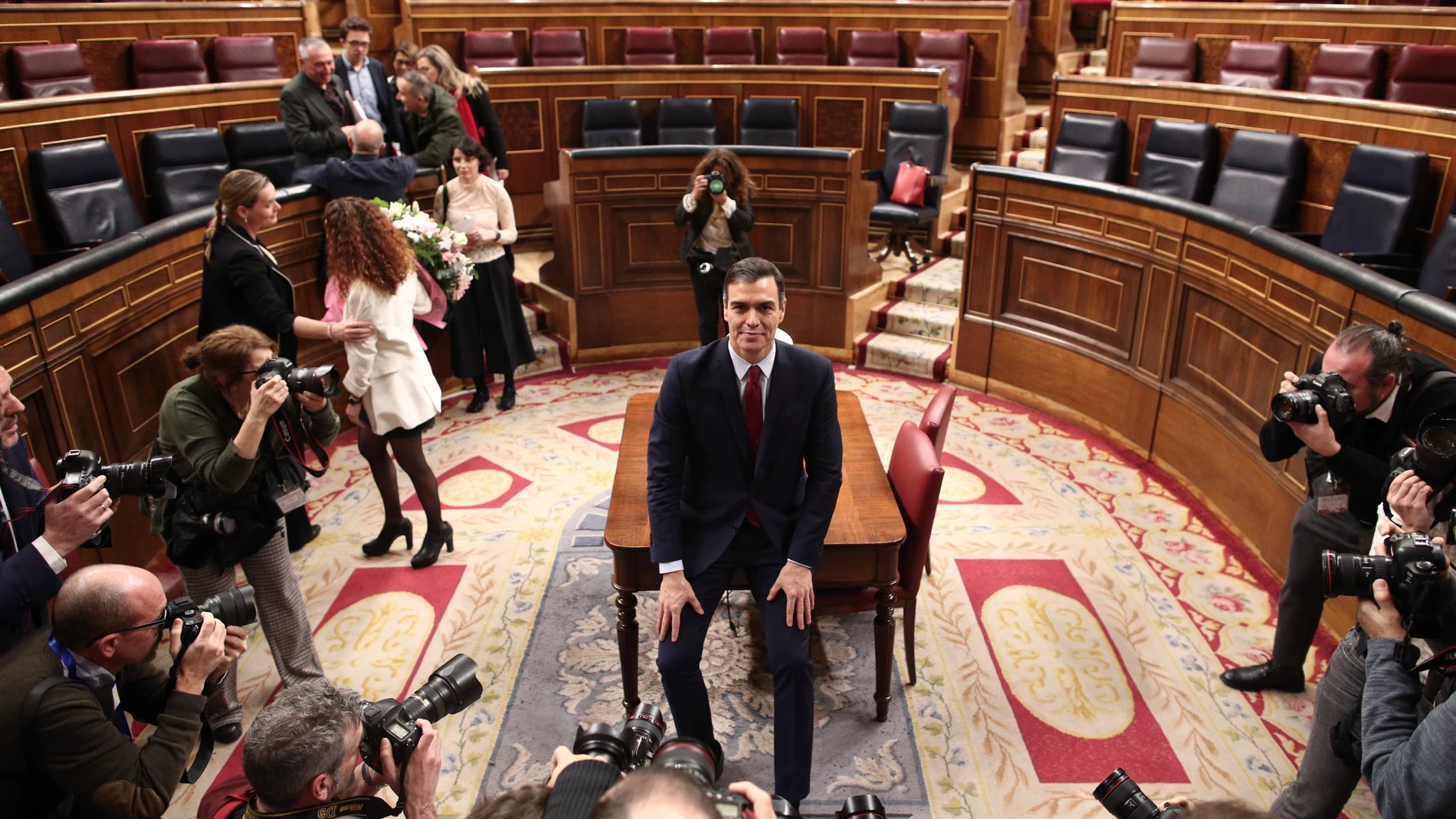 El presidente del Gobierno, Pedro Sánchez, tras superar su investidura en enero de 2020, después de la repetición electoral