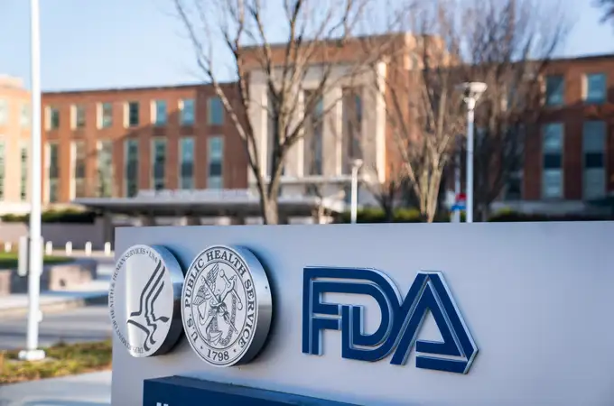 La FDA otorga la aprobación completa a la vacuna de Pfizer/BioNtech 
