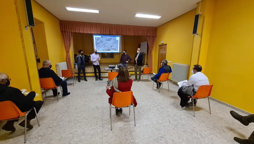 Reunión con los alcaldes vallisoletanos