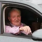 Spanish emeritus King Juan Carlos I leaving La Moraleja Hospital after his discharge in Madrid on Tuesday , 10 April 2018