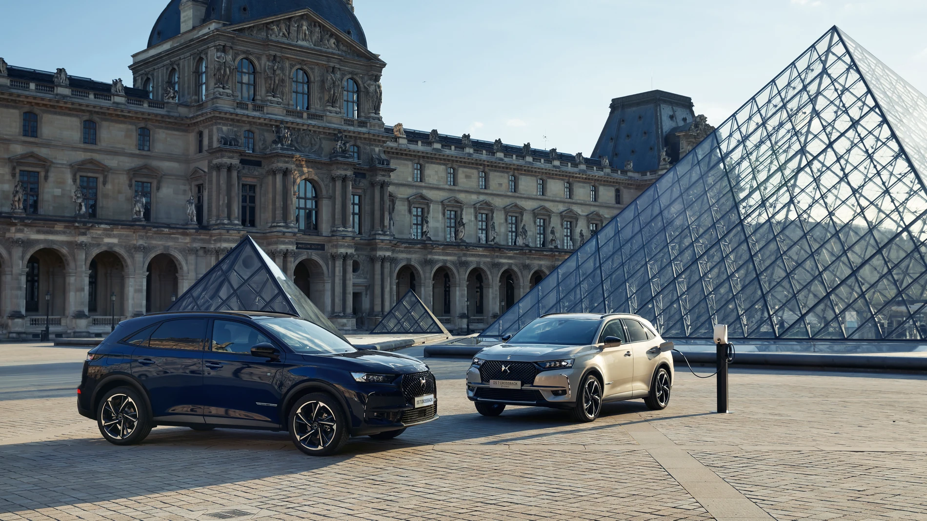 DS7 Louvre