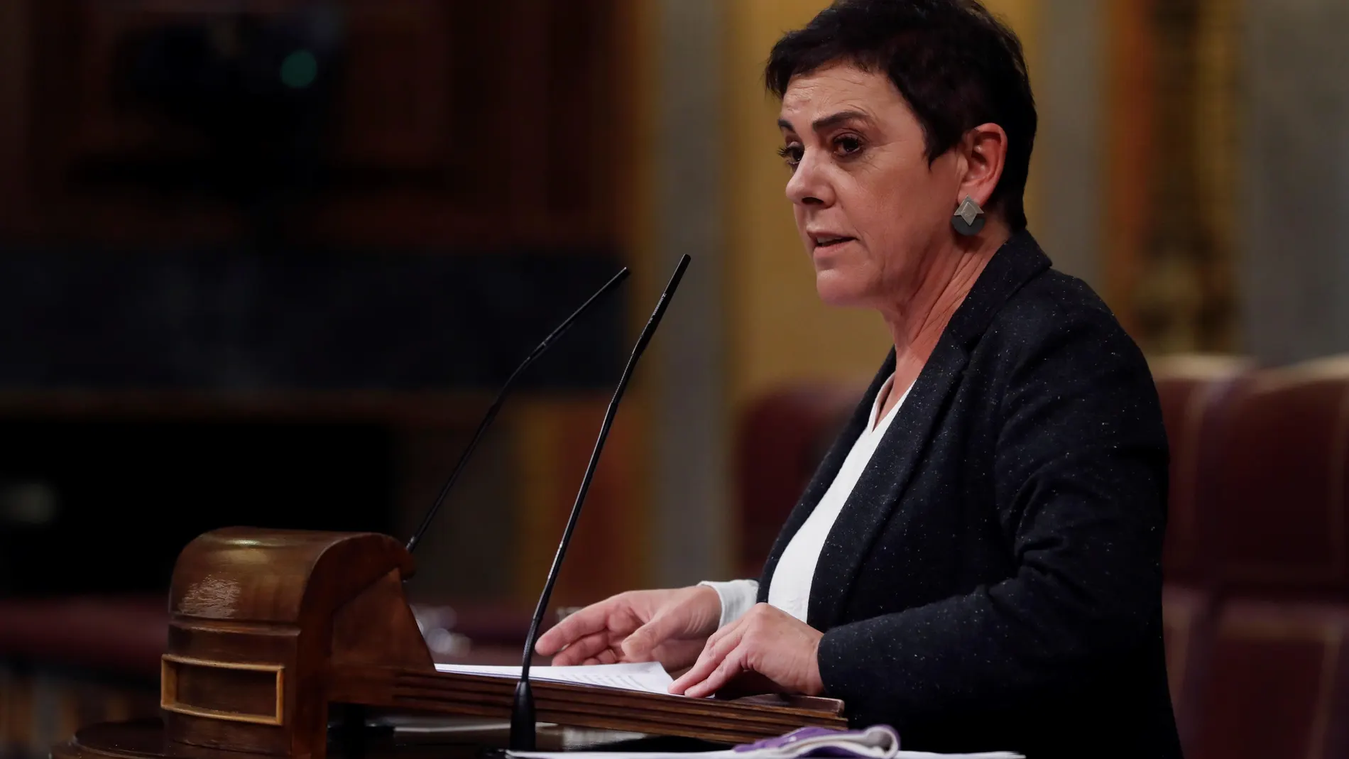 La portavoz de EH Bildu, Mertxe Aizpurua, durante su intervención en el pleno del Congreso