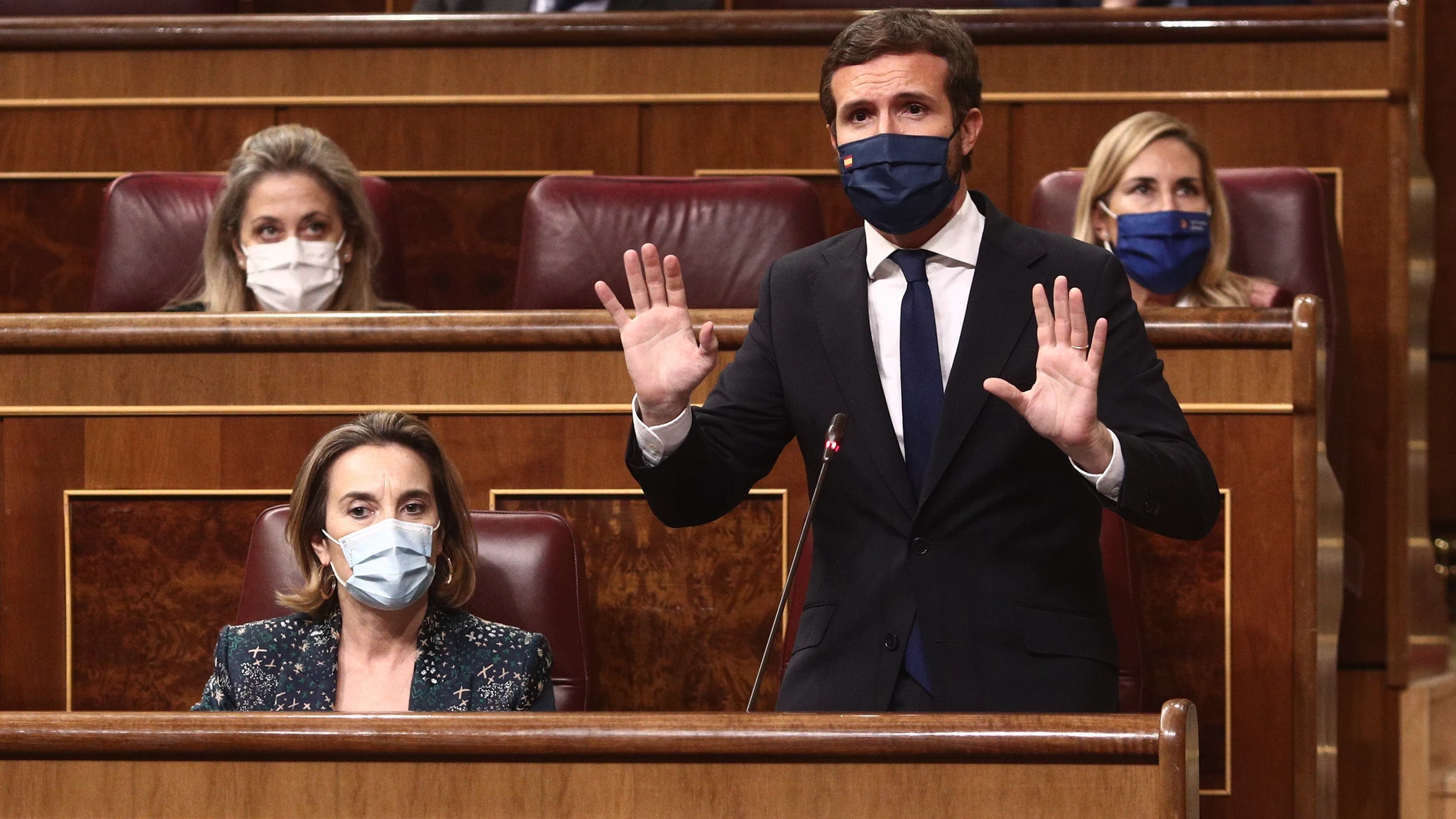 El presidente del PP, Pablo Casado, interviene durante una sesión de control al Gobierno, en Madrid (España), a 16 de diciembre de 2020. Durante el pleno, el presidente del Gobierno ha hecho un primer balance del segundo estado de alarma decretado el pasado 9 de noviembre para hacer frente a la segunda ola de la pandemia del coronavirus. Además, el presidente también ha informado de las últimas tres reuniones del Consejo Europeo, en los que los jefes del Estado y de Gobierno de la UE debatieron también sobre cómo mejorar la lucha contra la pandemia.16 DICIEMBRE 2020;GOBIERNO;POLÍTICA;CONGRESO DE LOS DIPUTADOS;JOSÉ LUIS ESCRIVÁ;DIPUTADOS;PEDRO SÁNCHEZEUROPA PRESS/R.Rubio.POOL16/12/2020