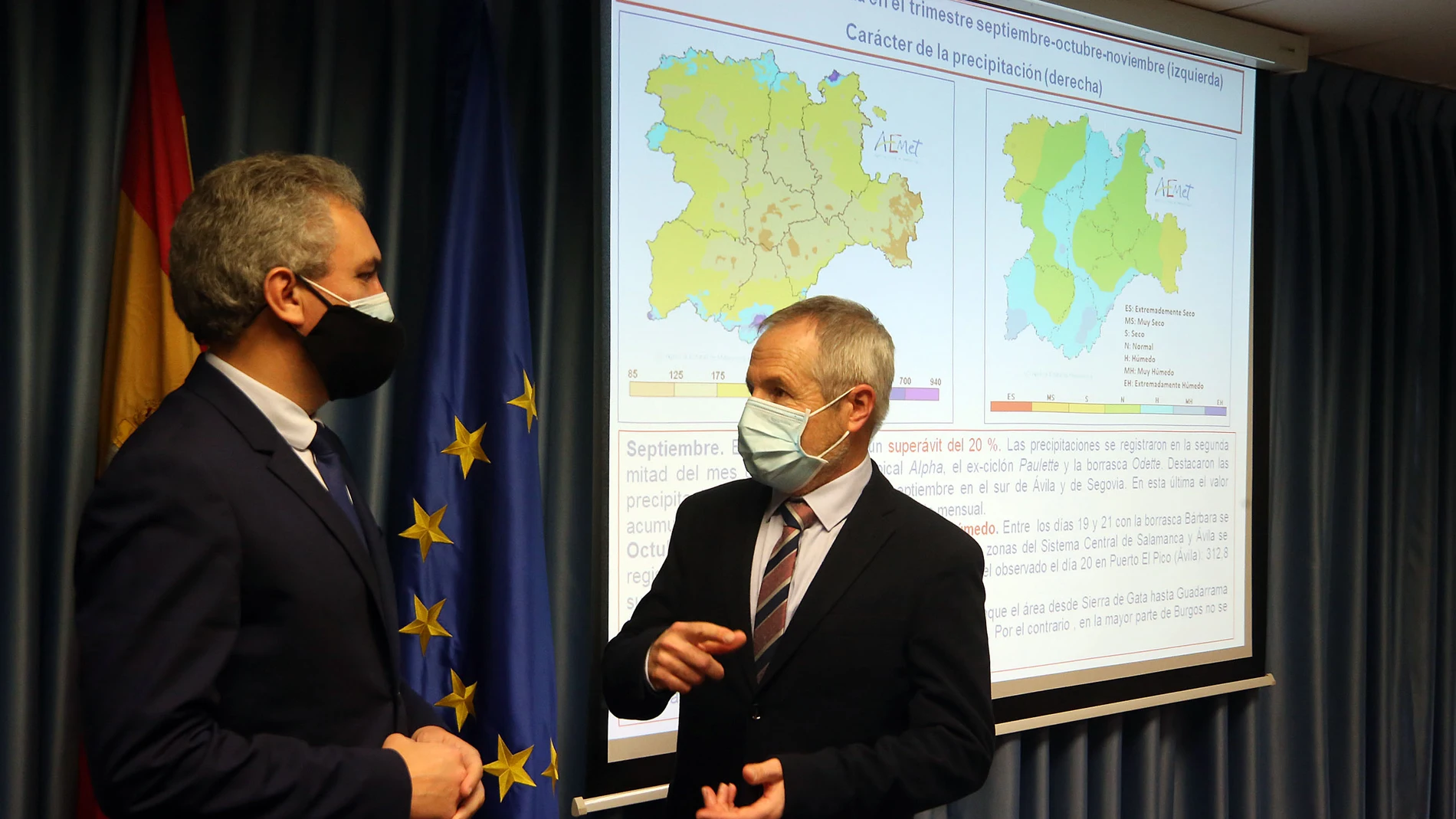 El delegado de la AEMET en Castilla y León, Juan Pablo Álvarez, y el delegado del Gobierno en la Comunidad, Javier Izquierdo, presentan el resumen climático del otoño en Castilla y León y realiza las previsiones para el invierno.