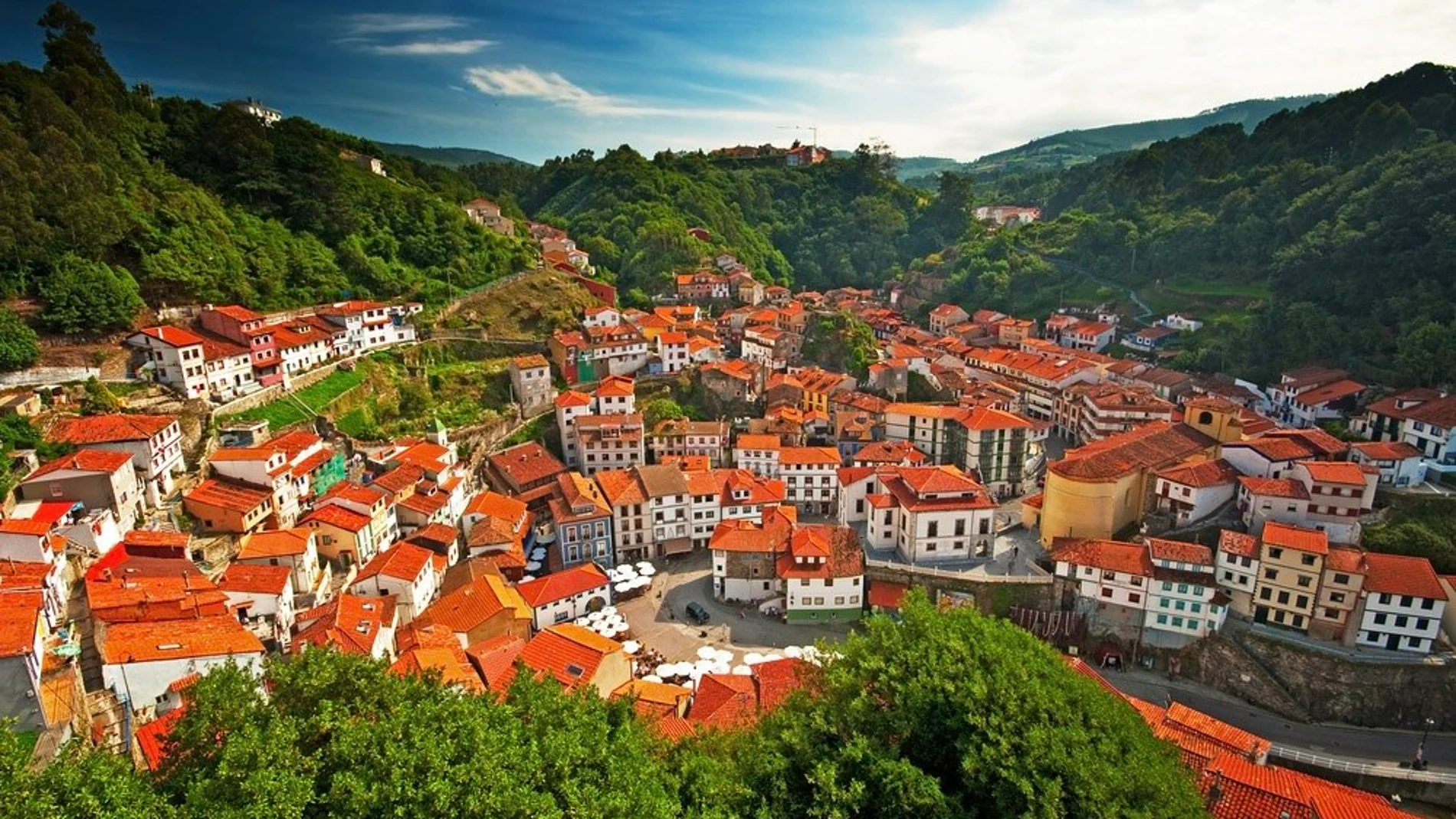Vista de Cudillero, en Asturias, el destino favorito para viajar en 2021