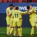 Los jugadores del Villarreal celebran un gol.