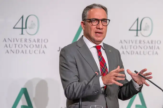Andalucía pagará un sobresueldo de 40 euros por hora a los profesores de FP Dual por contactar con empresas 