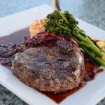 En la imagen, un filete de wagyu.