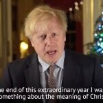 Boris Johnson, en un vídeo difundido en Twitter con motivo de la Nochebuena