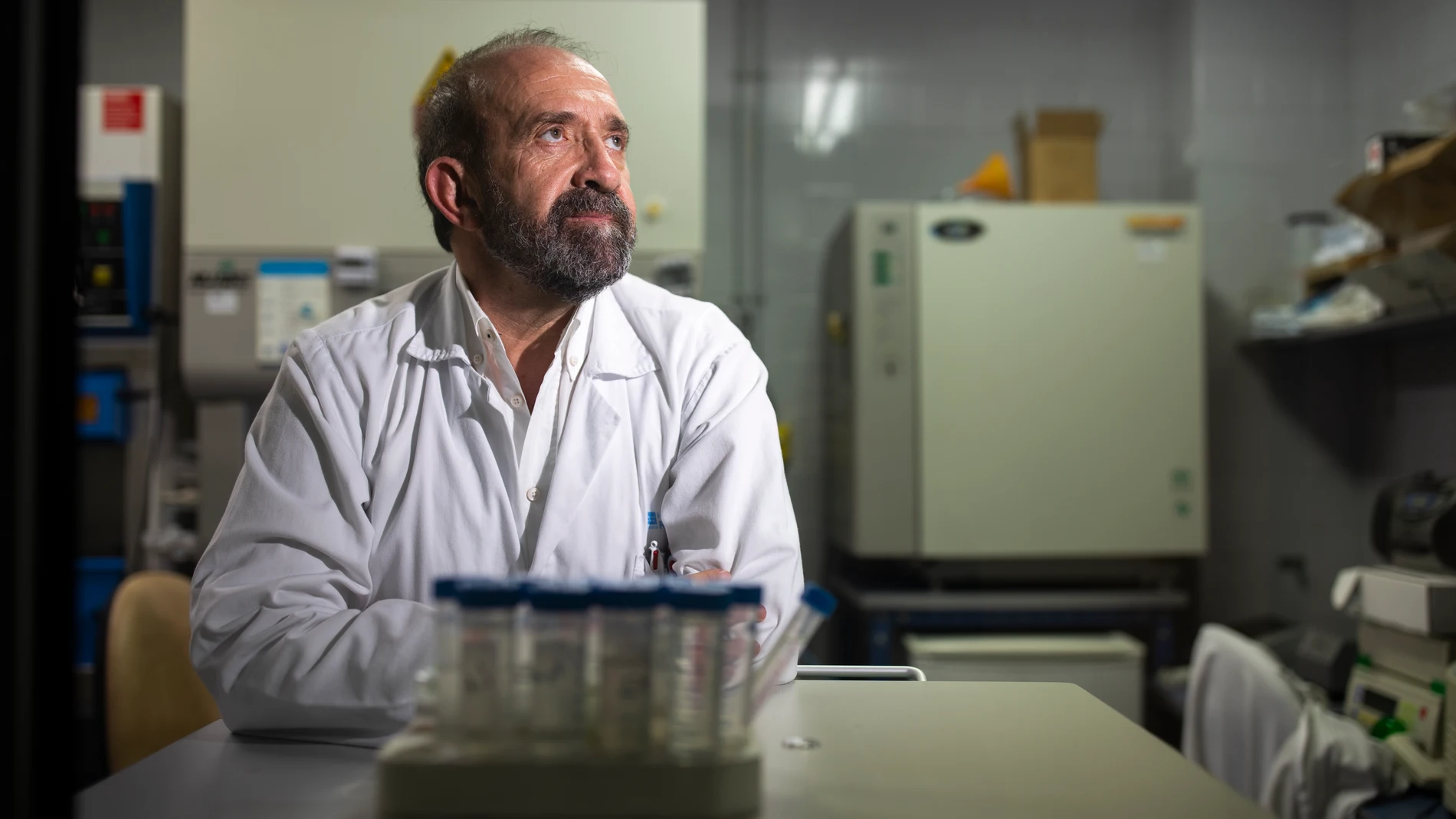 09/12/2020. © Jesús G. Feria.Entrevista al jefe de Microbiología y enfermedades Infecciosas del Hospital Ramon y Cajal, el Doctor Santiago Moreno.