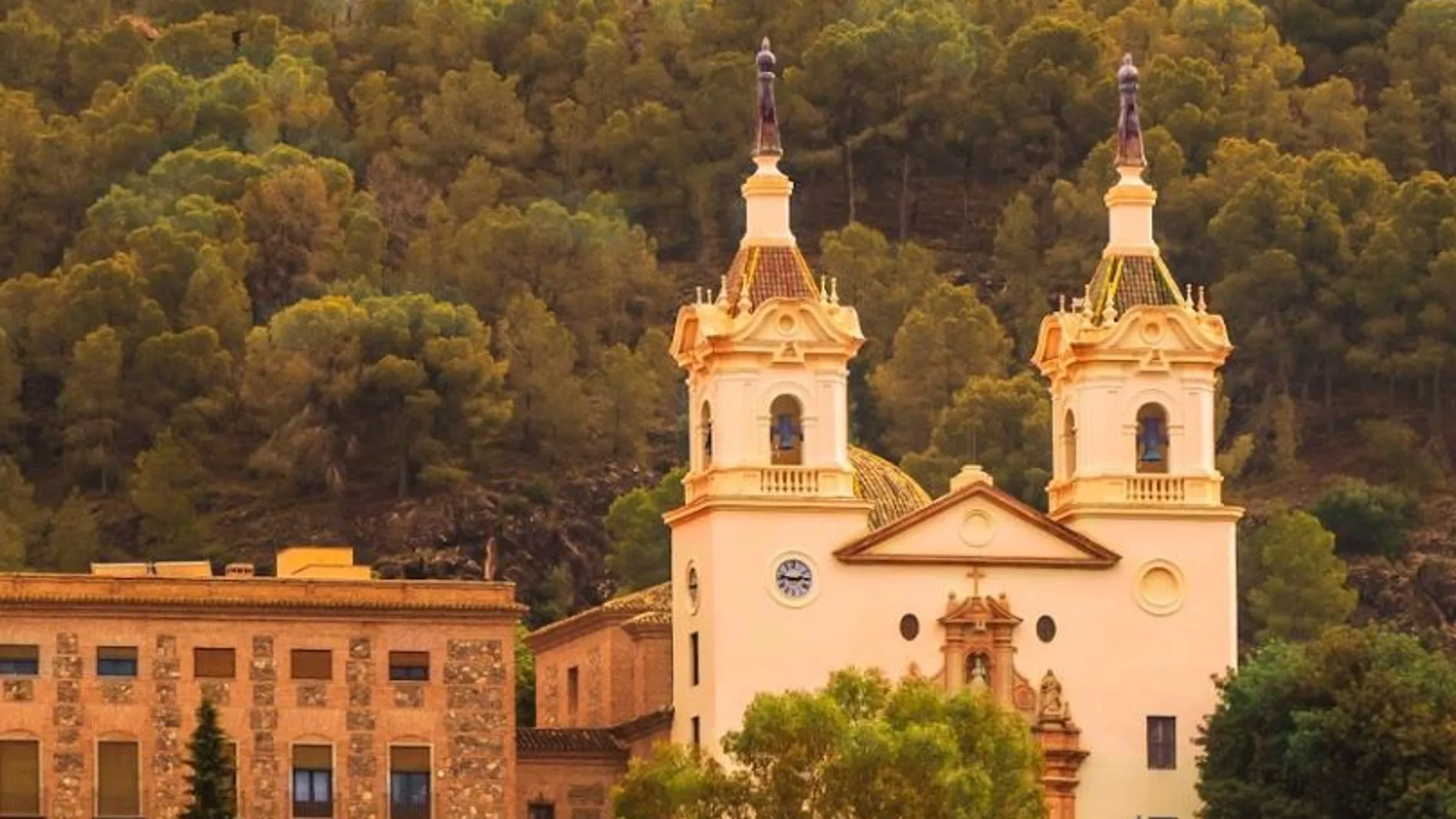 El accidente ocurrió en las inmediaciones del Monasterio de la Fuensanta (Murcia)