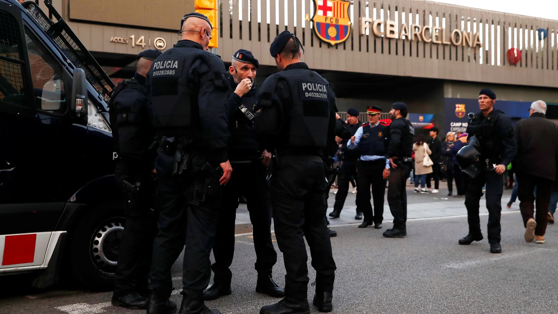 Uno e los terroristas detenidos este año pretendía atentar contra el Nou Camp en Barcelona mediante un dron cargado de explosivos.
