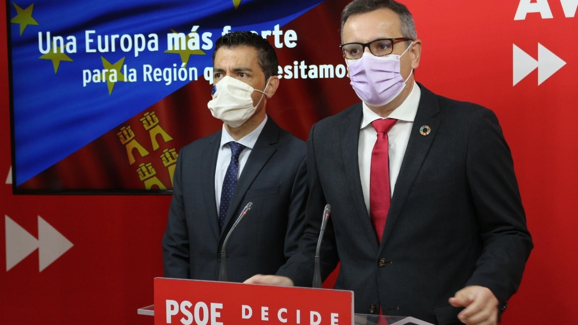 El secretario general del PSRM y portavoz del Grupo Parlamentario Socialista, Diego Conesa, y el diputado europeo Marcos RosPSRM-PSOE28/12/2020