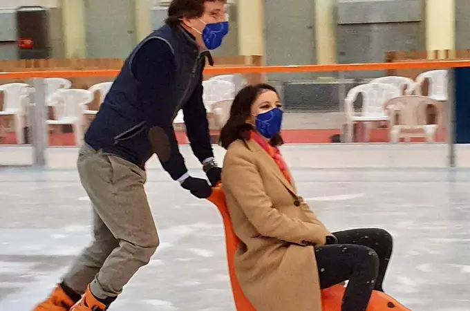 Almeida se atreve con el patinaje sobre hielo