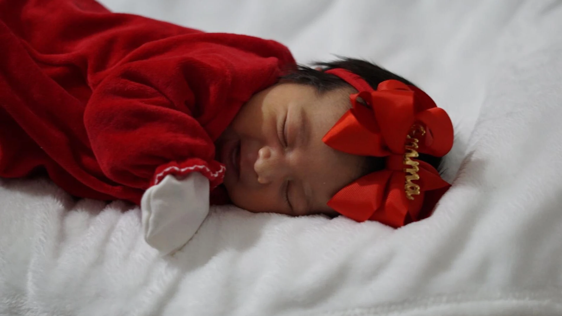 La pequeña Emma es uno de los bebés que han nacido durante la epidemia
