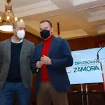 El presidente de la Diputación de Zamora, Francisco Requejo, y Vicente Merino presentan el proyecto